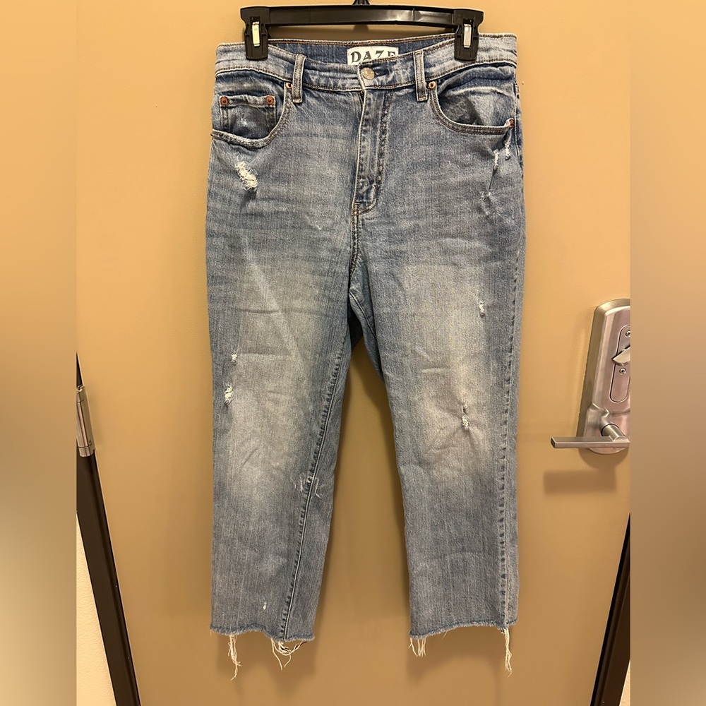 Distressed boyfriend jeans